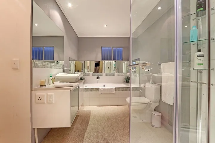 property_[object Object]_12