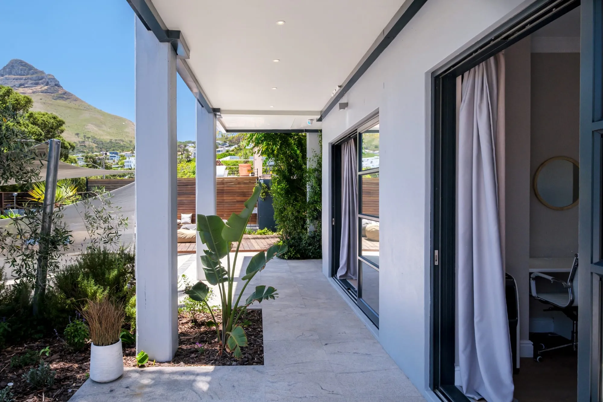 property_[object Object]_28