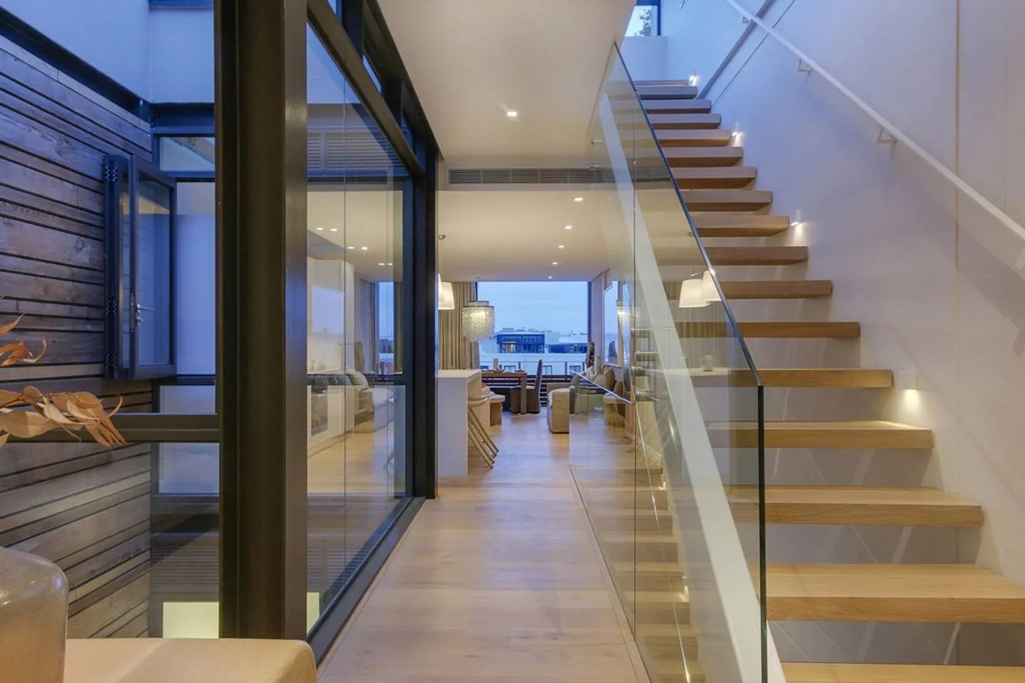 property_[object Object]_15