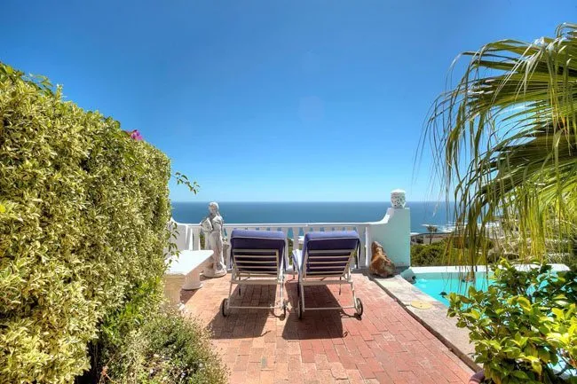 Camps Bay Hacienda, Bakoven