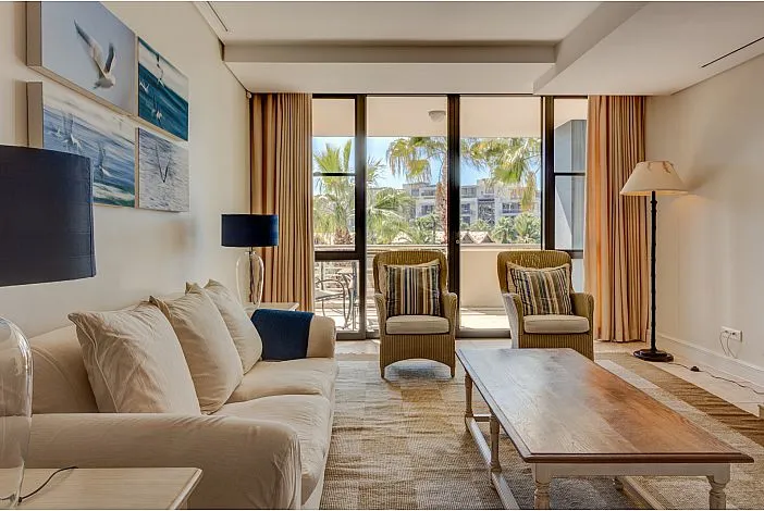 property_[object Object]_4