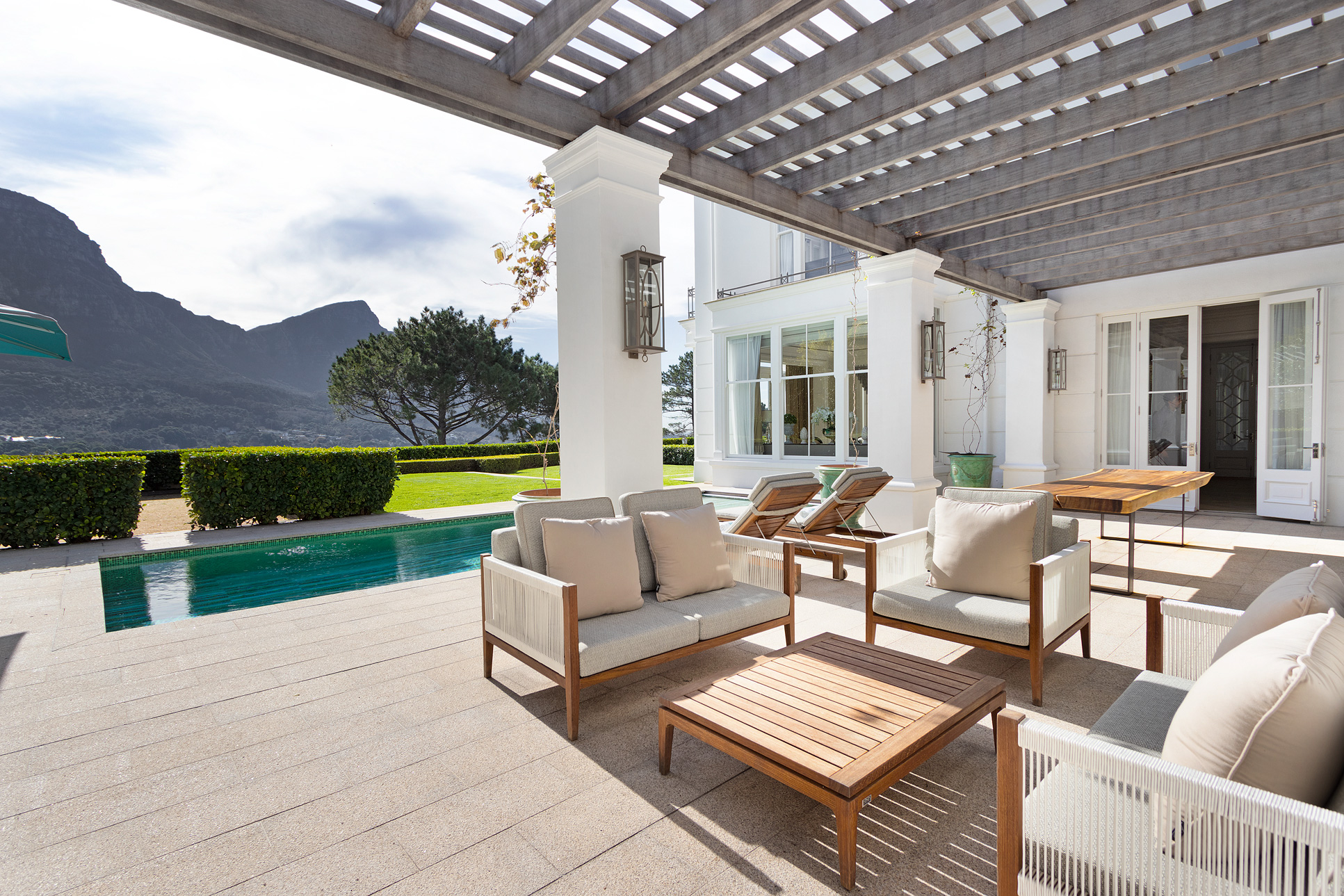 property_[object Object]_19