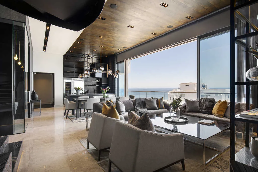 property_[object Object]_5