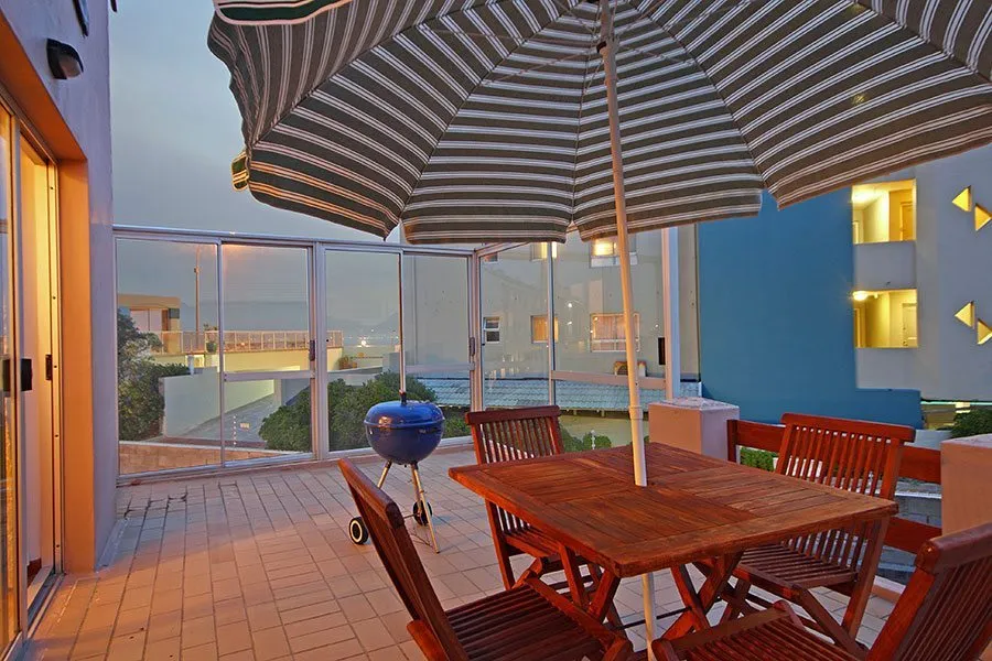 Sunset Mews Apartment, Bloubergstrand