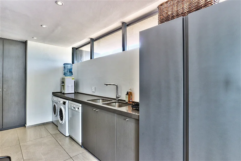 property_[object Object]_28