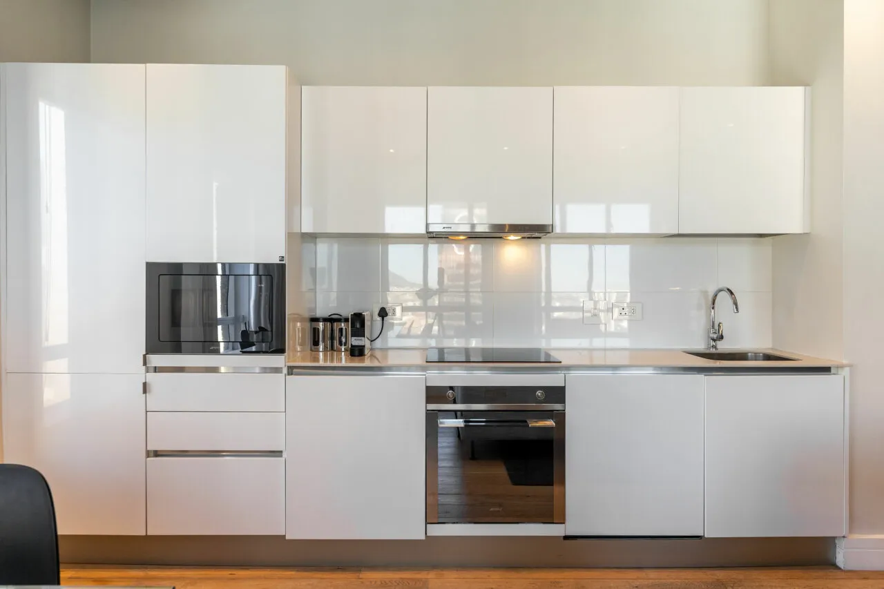 property_[object Object]_12