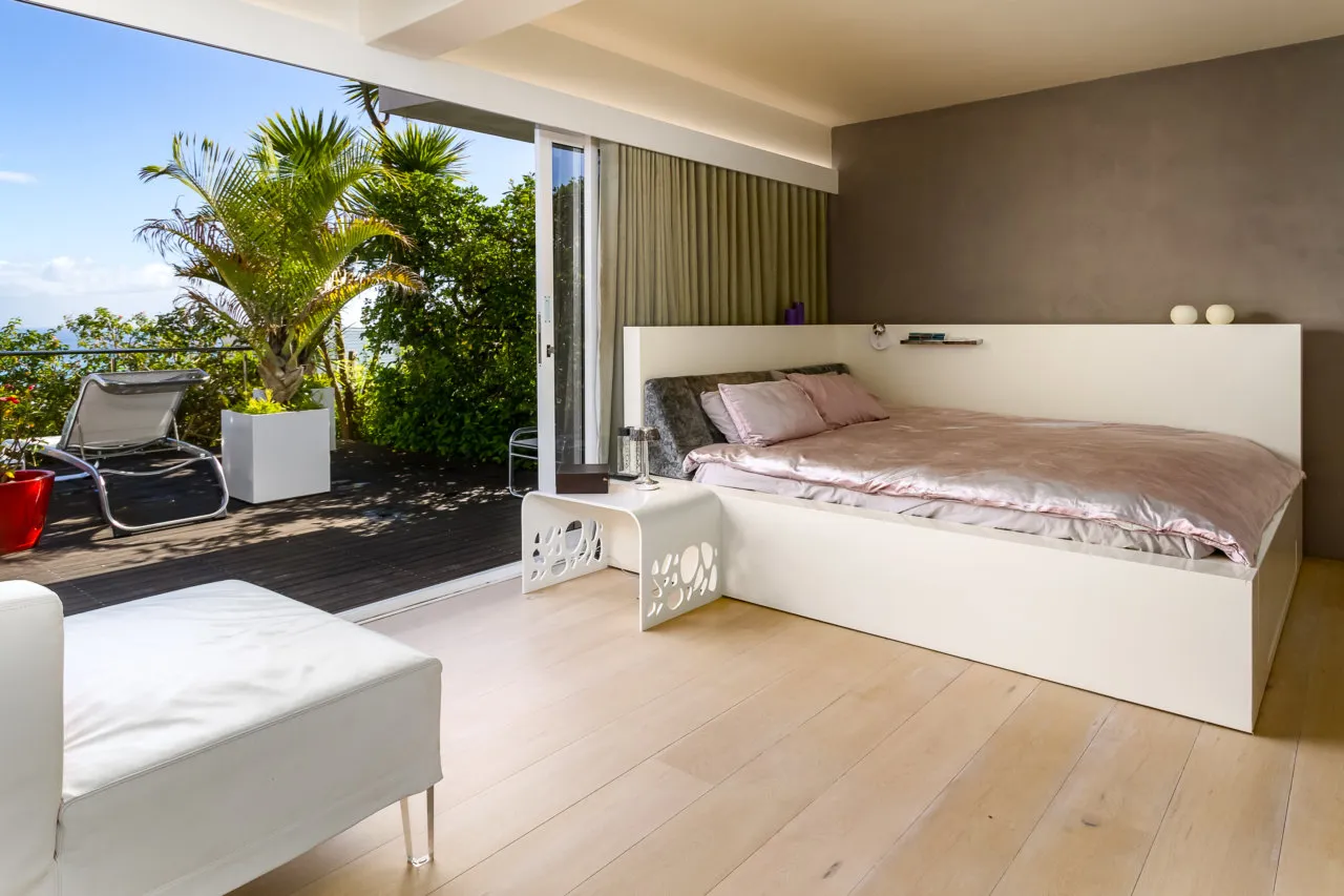 property_[object Object]_8