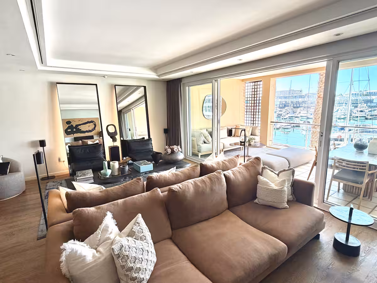 property_[object Object]_28