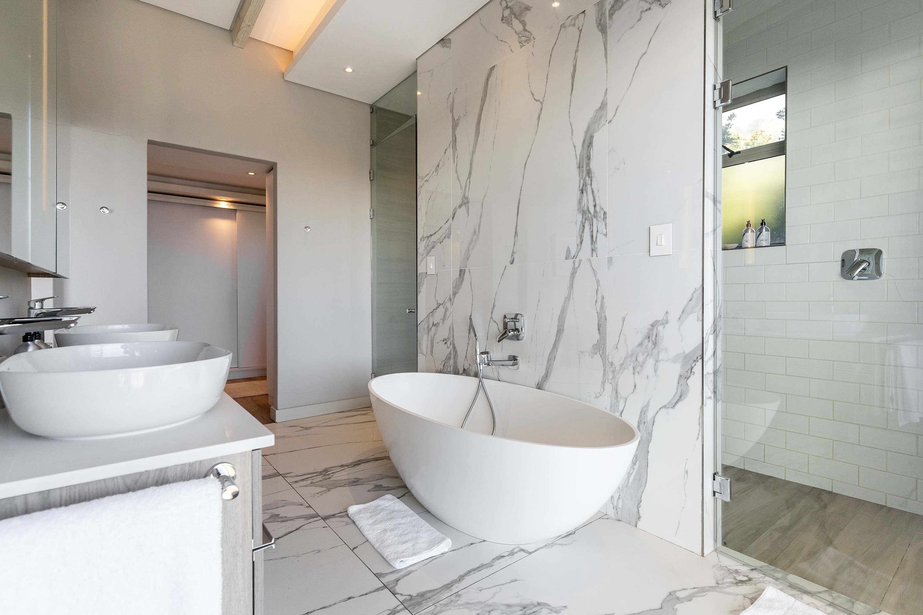 property_[object Object]_32