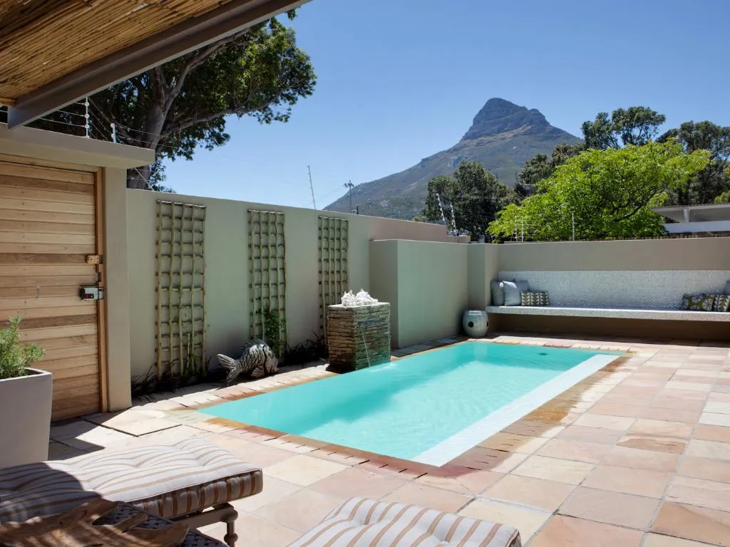 Camps Bay Sea Breeze, Camps Bay