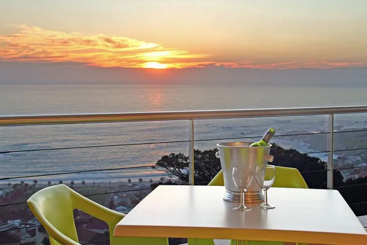 Prima Penthouse, Bakoven