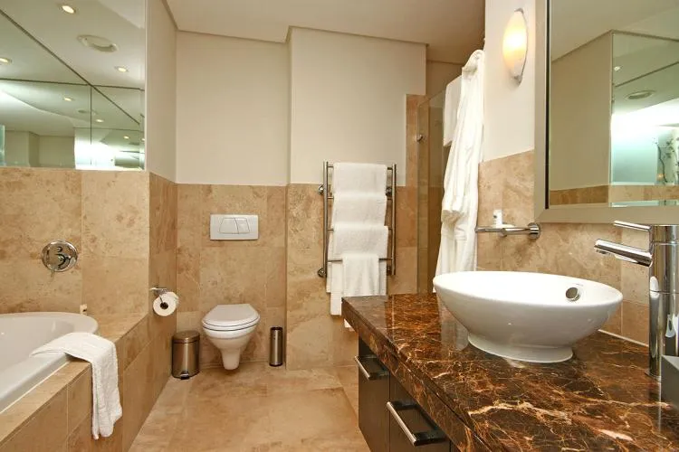 property_[object Object]_6