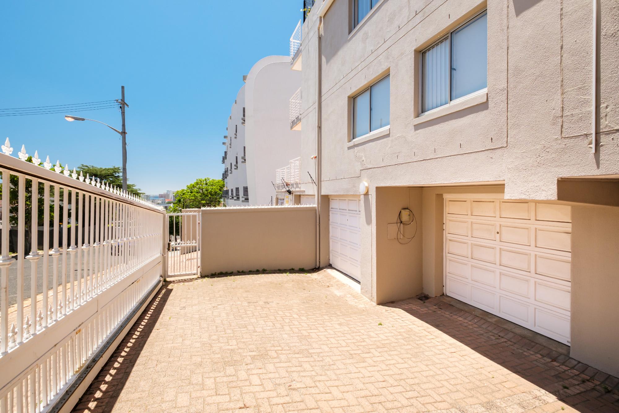 property_[object Object]_27