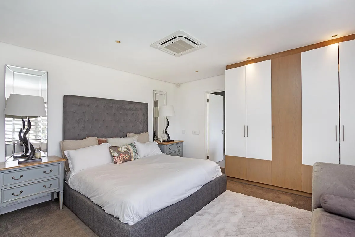 property_[object Object]_26