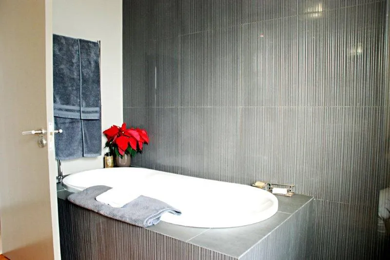 property_[object Object]_13