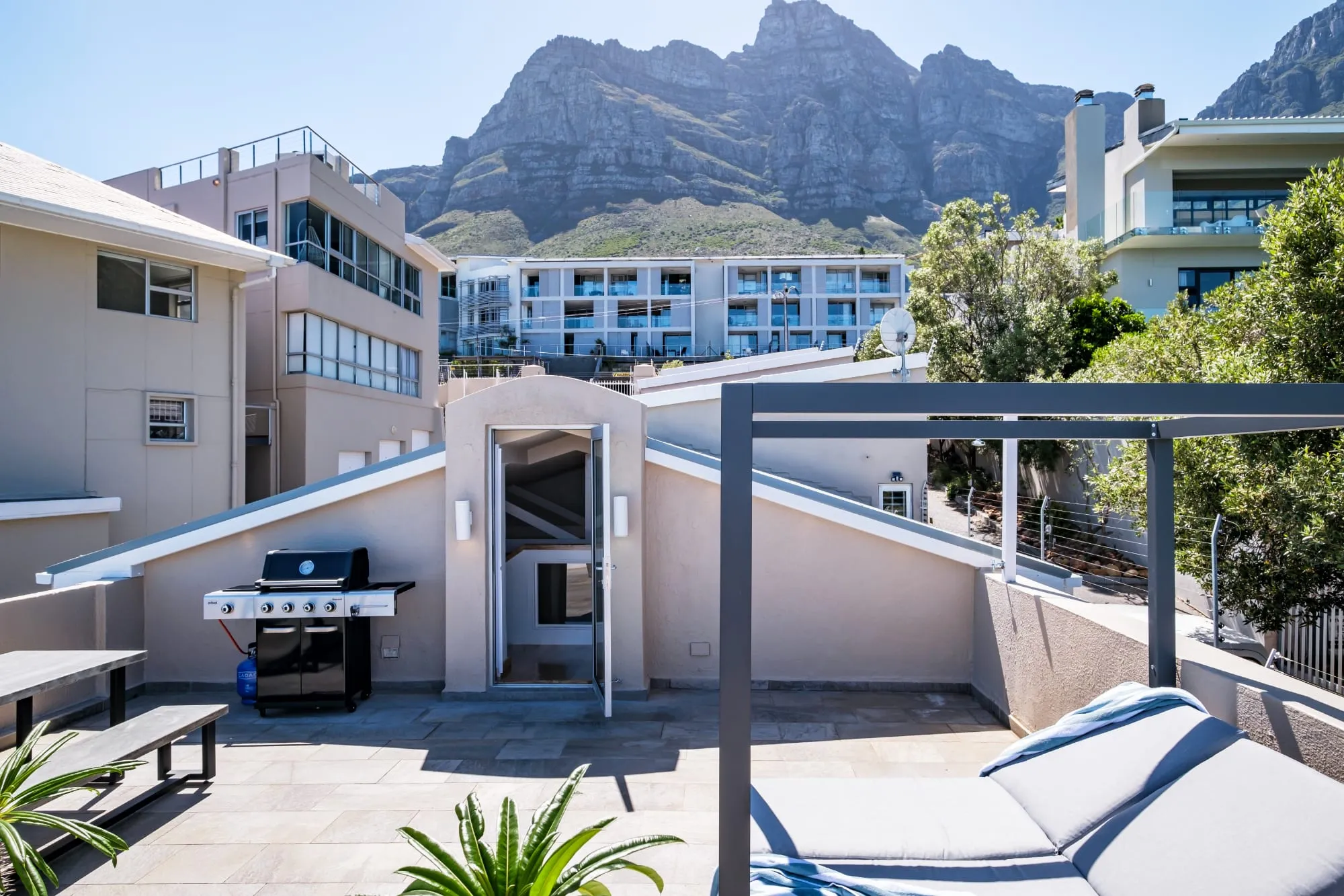 property_[object Object]_32