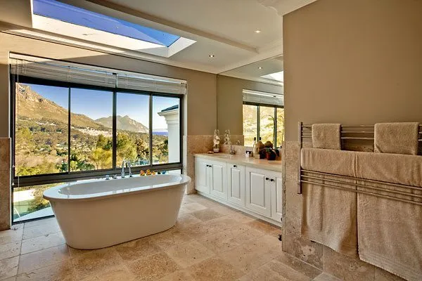 property_[object Object]_12