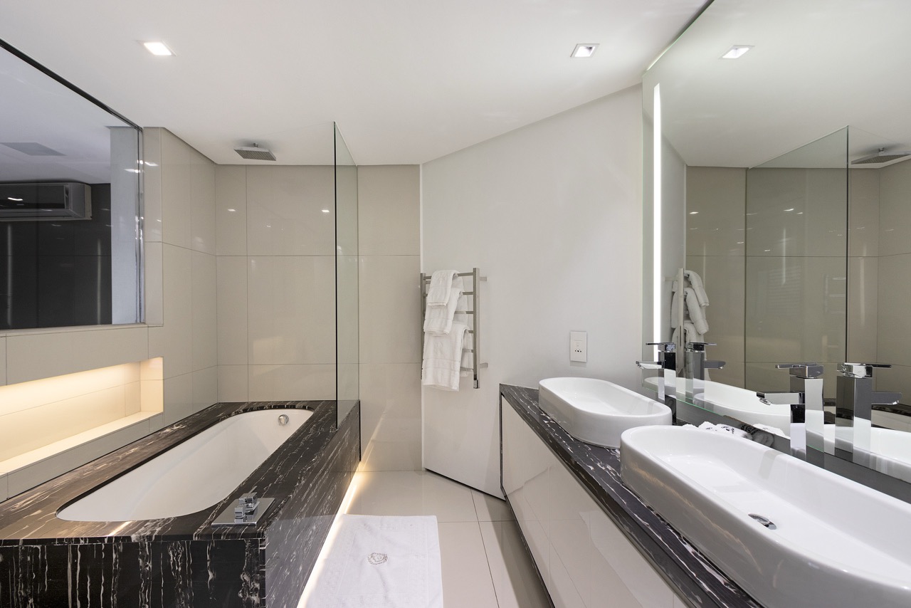 property_[object Object]_43