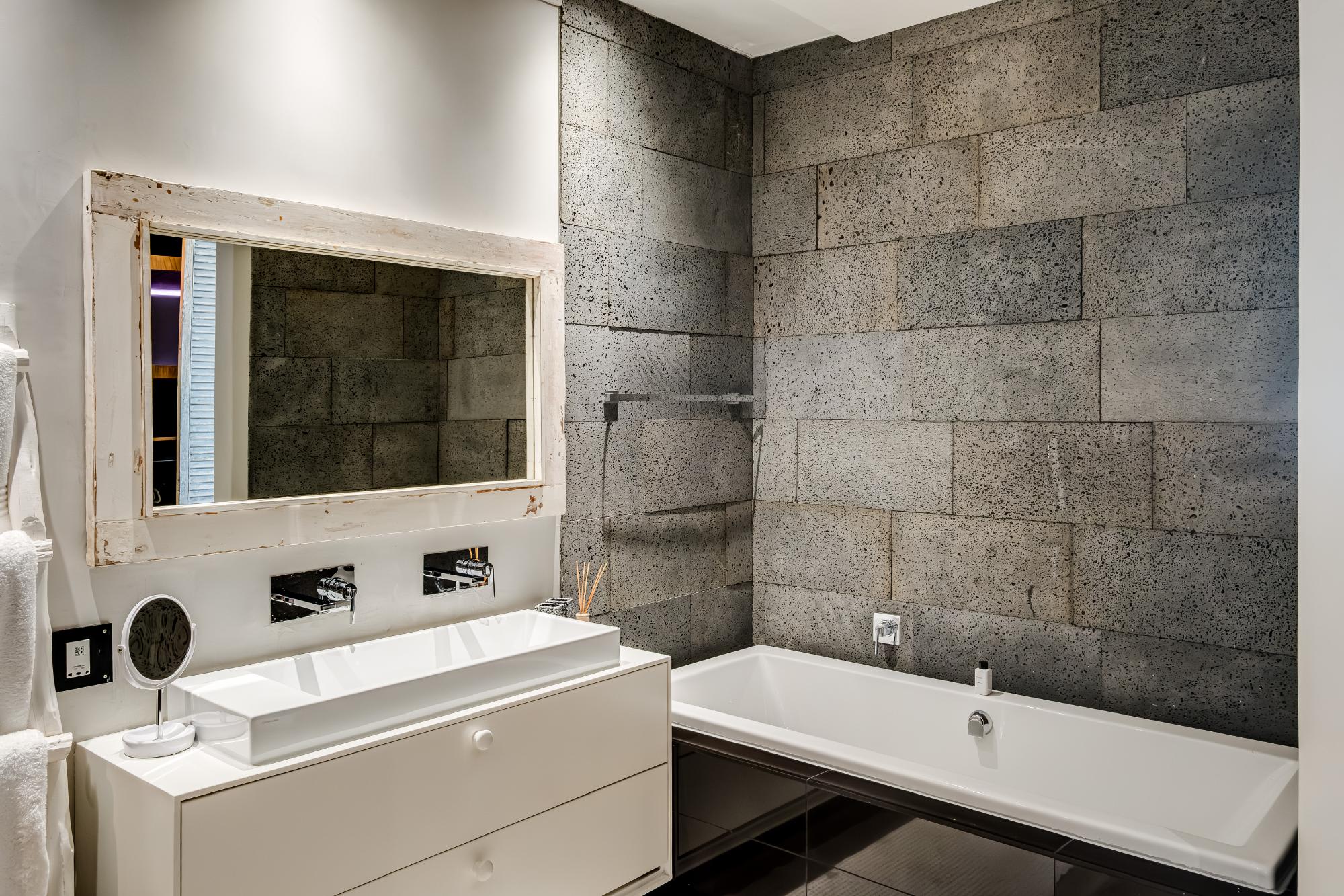 property_[object Object]_21