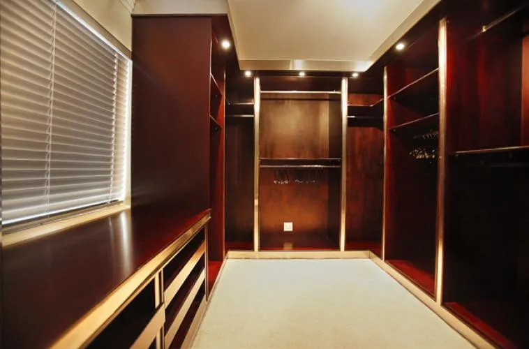 property_[object Object]_6