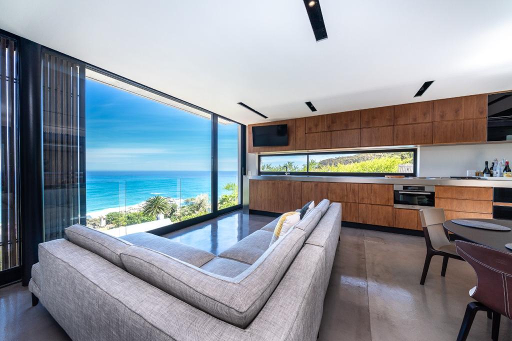 property_[object Object]_16