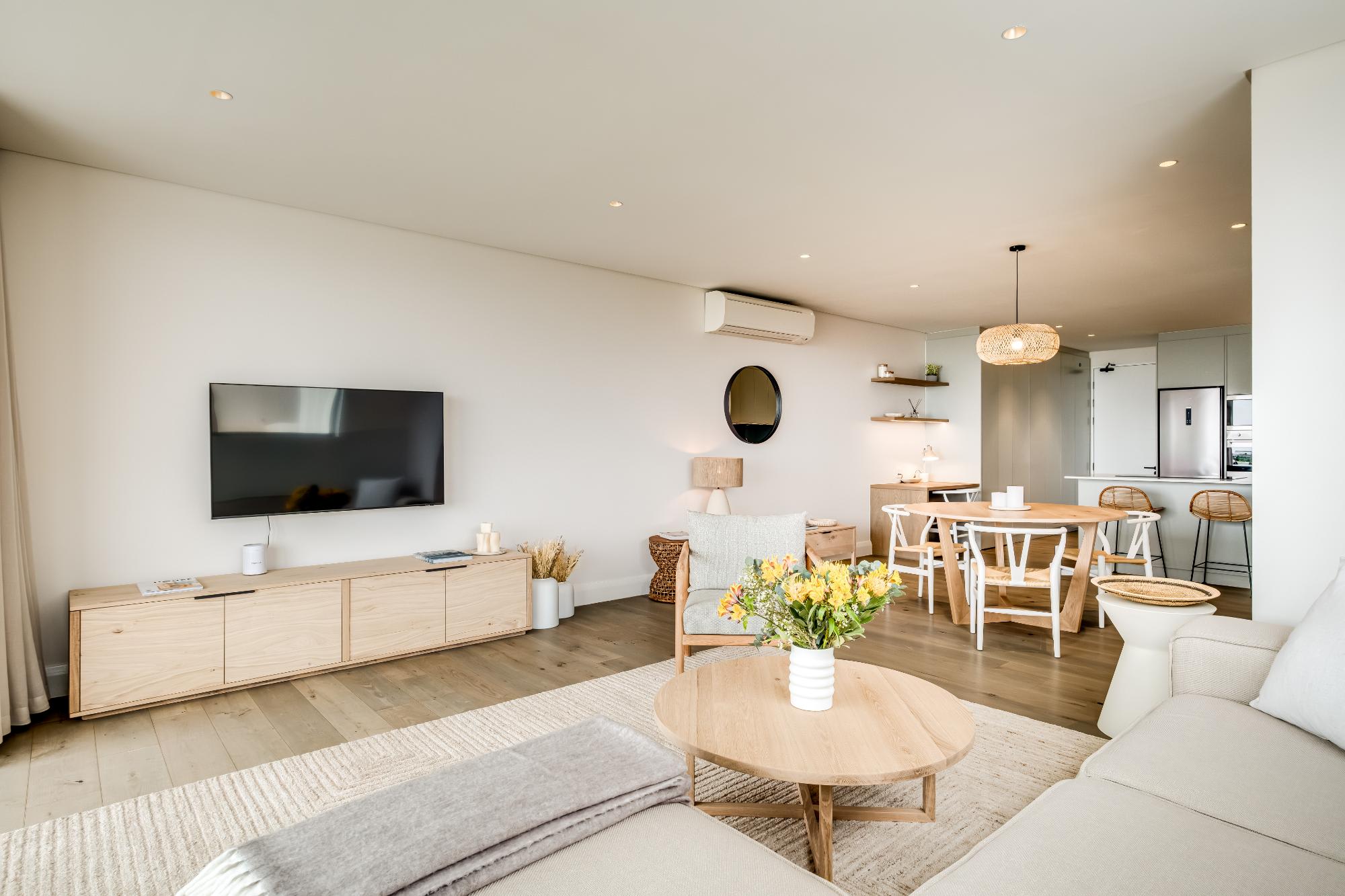 property_[object Object]_4