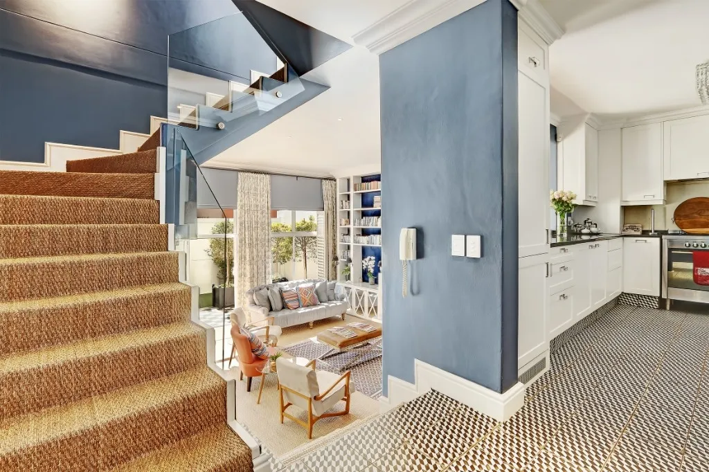 property_[object Object]_9