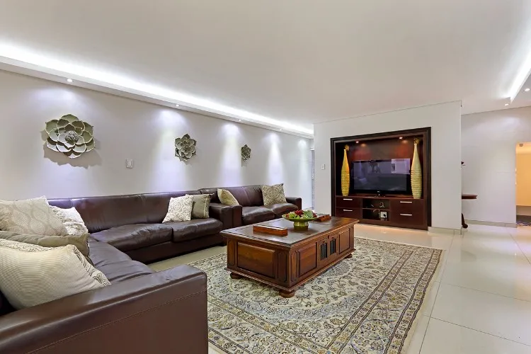 property_[object Object]_6