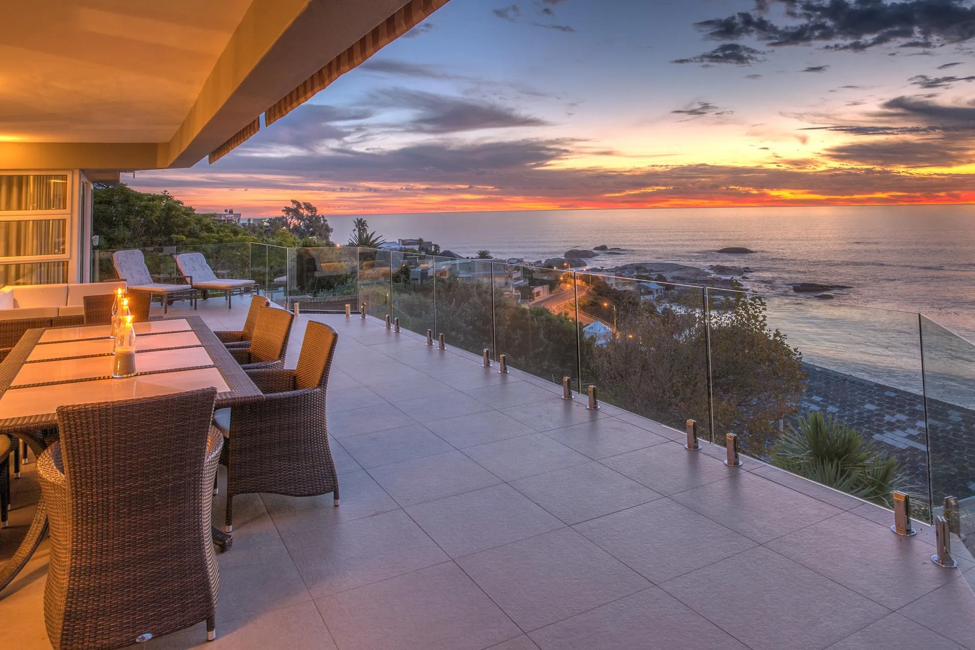 Houghton Steps, camps bay