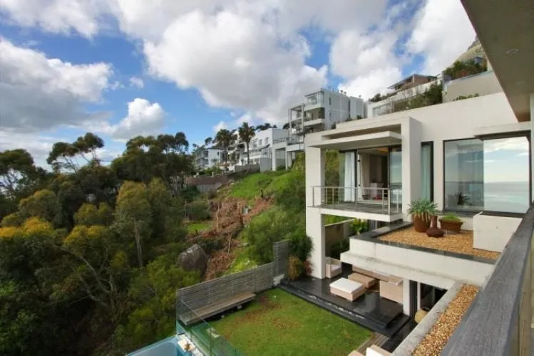 property_[object Object]_17