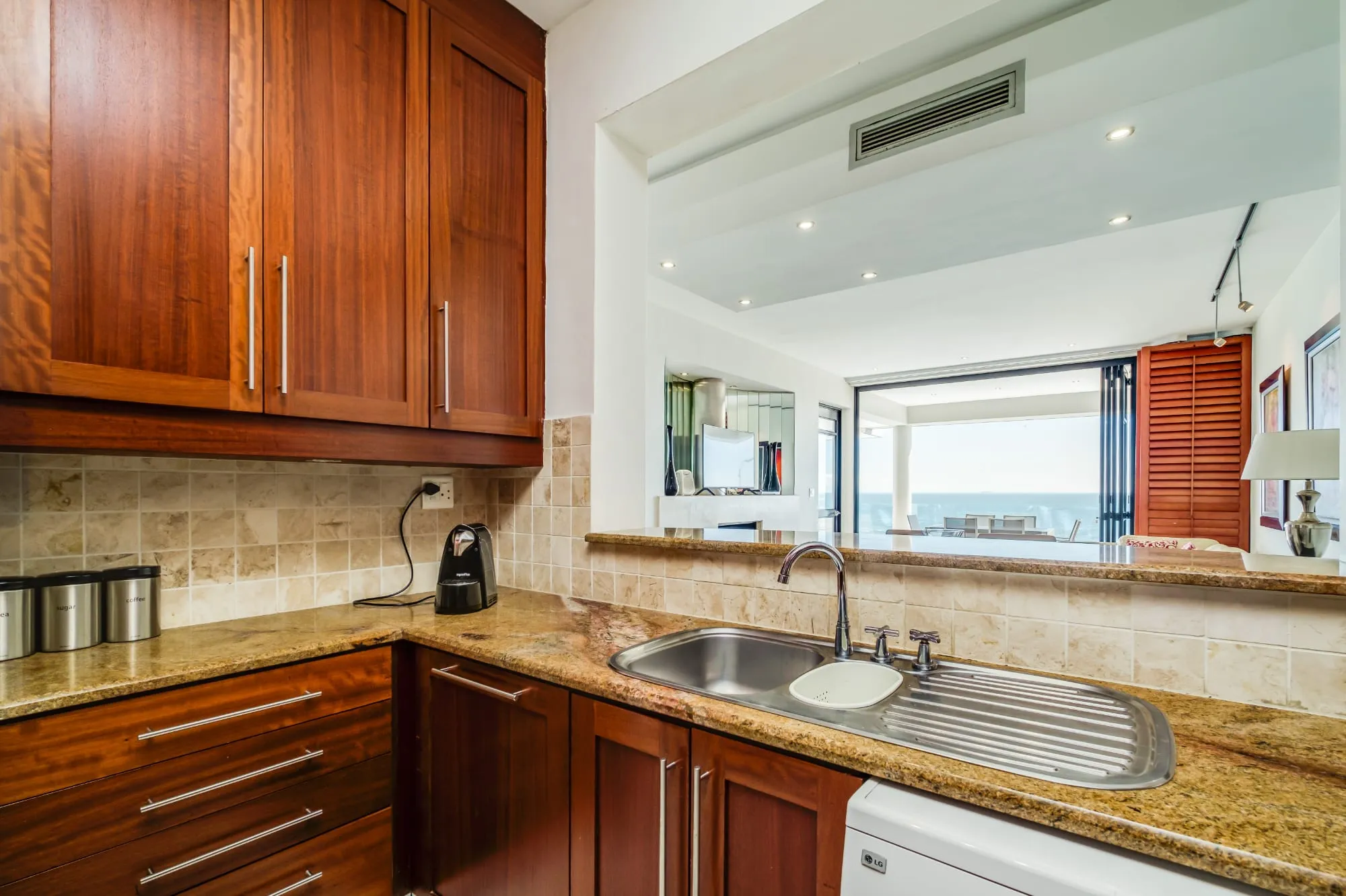 property_[object Object]_23