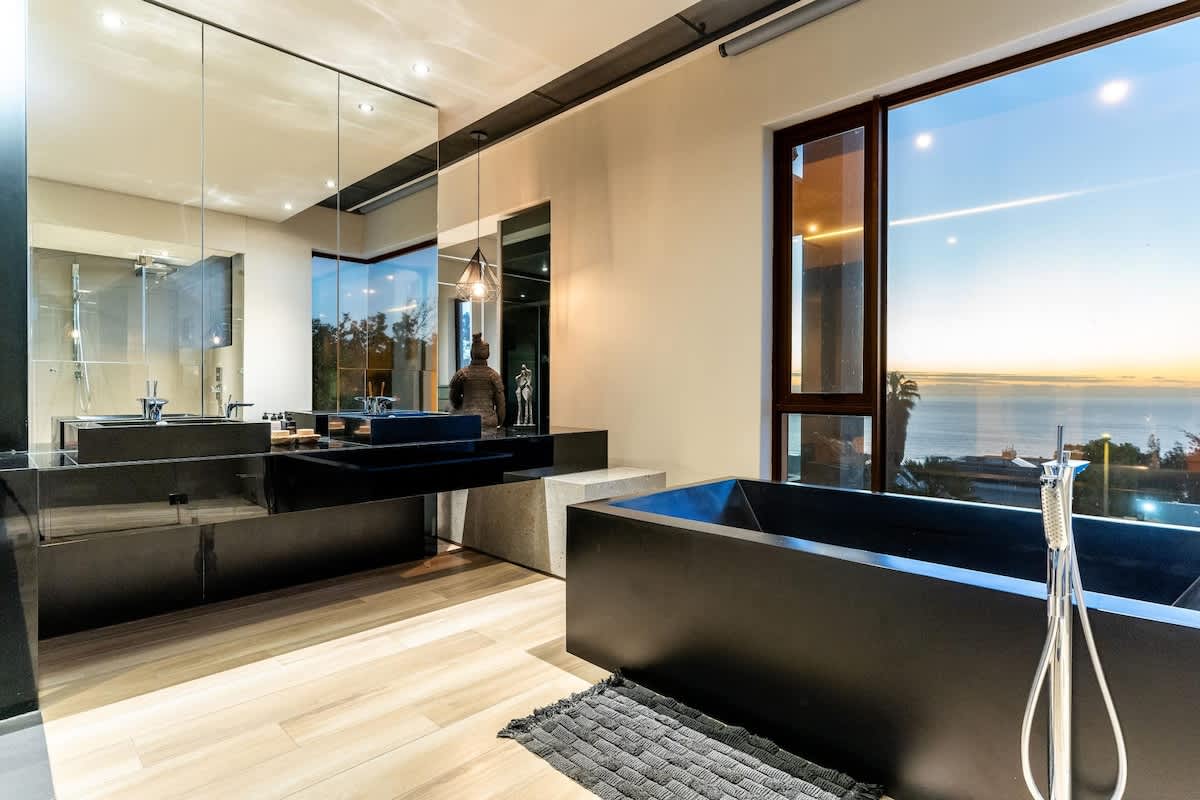 property_[object Object]_37