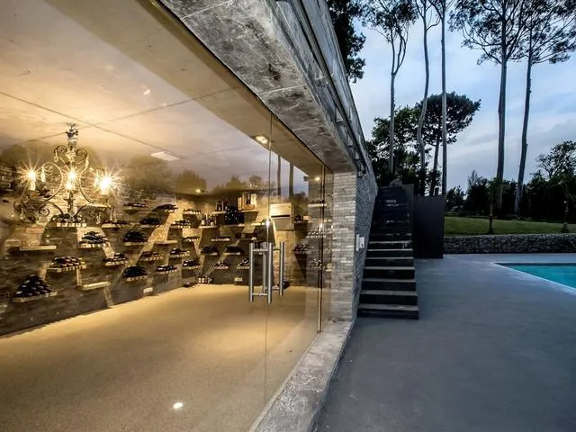 property_[object Object]_17