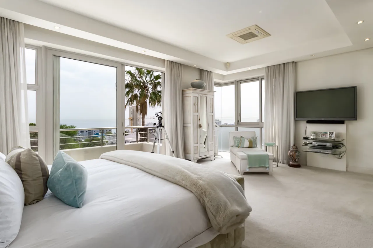 property_[object Object]_24