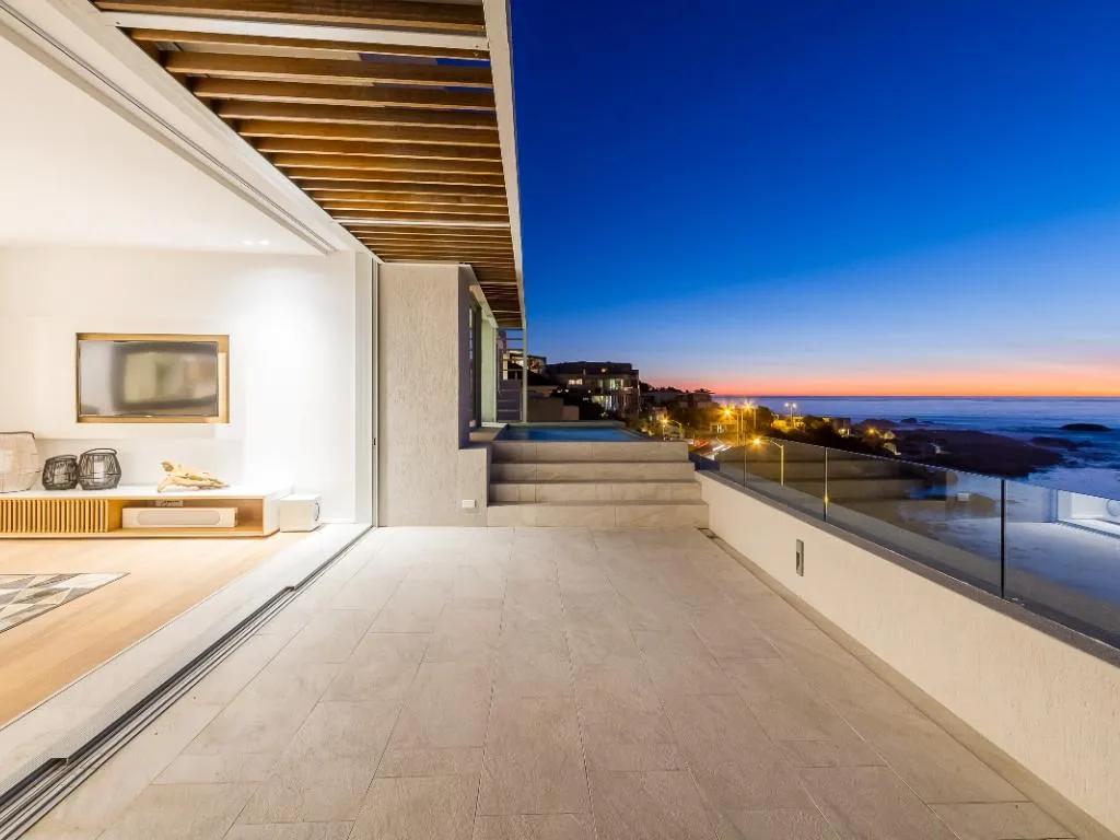 property_[object Object]_9