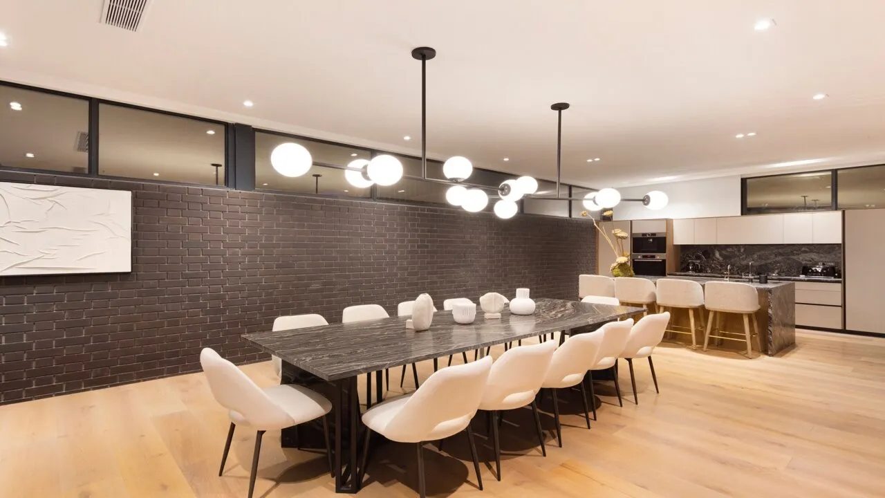 property_[object Object]_36