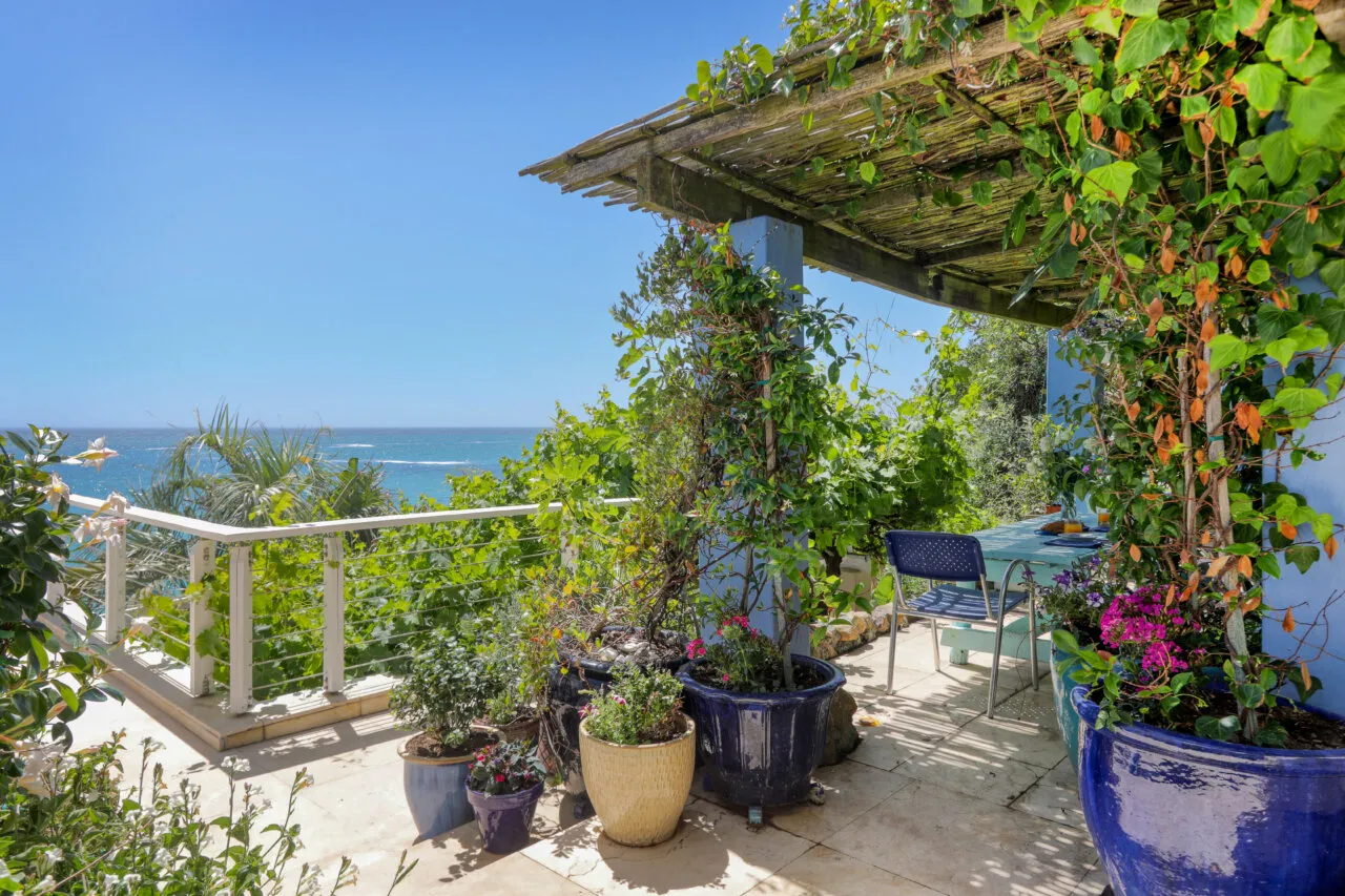 property_[object Object]_23