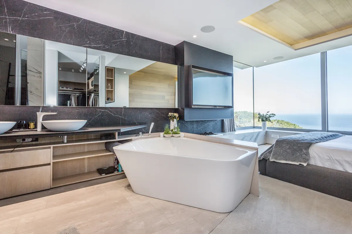 property_[object Object]_12