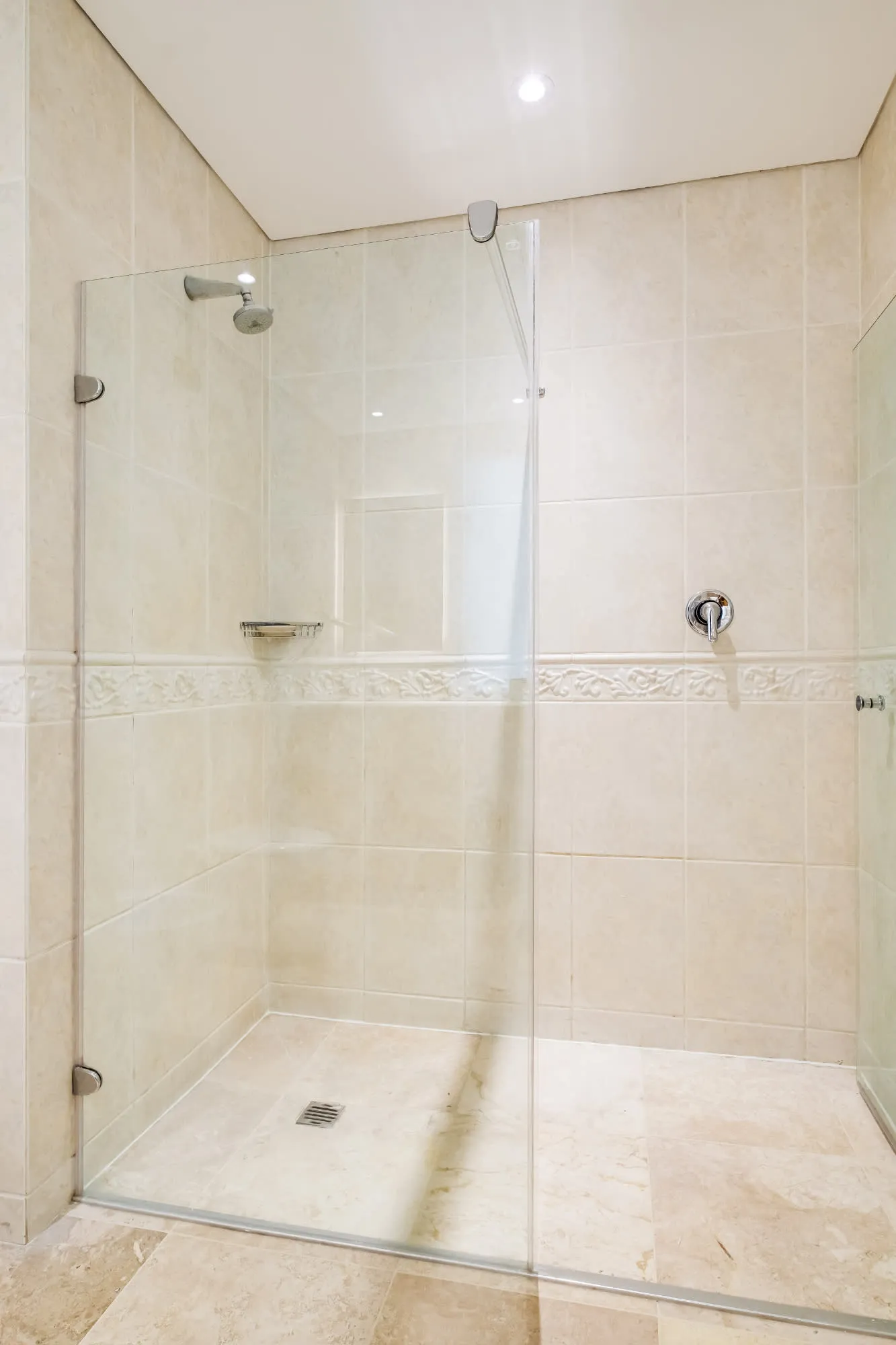 property_[object Object]_16