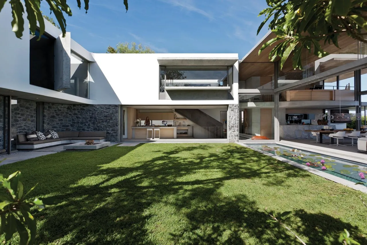 property_[object Object]_4