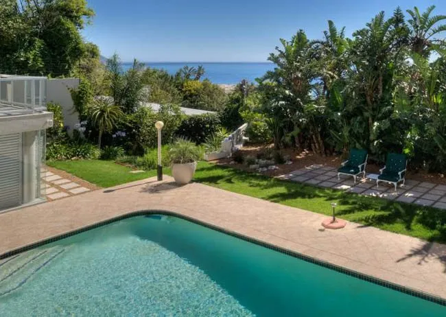 property_[object Object]_11