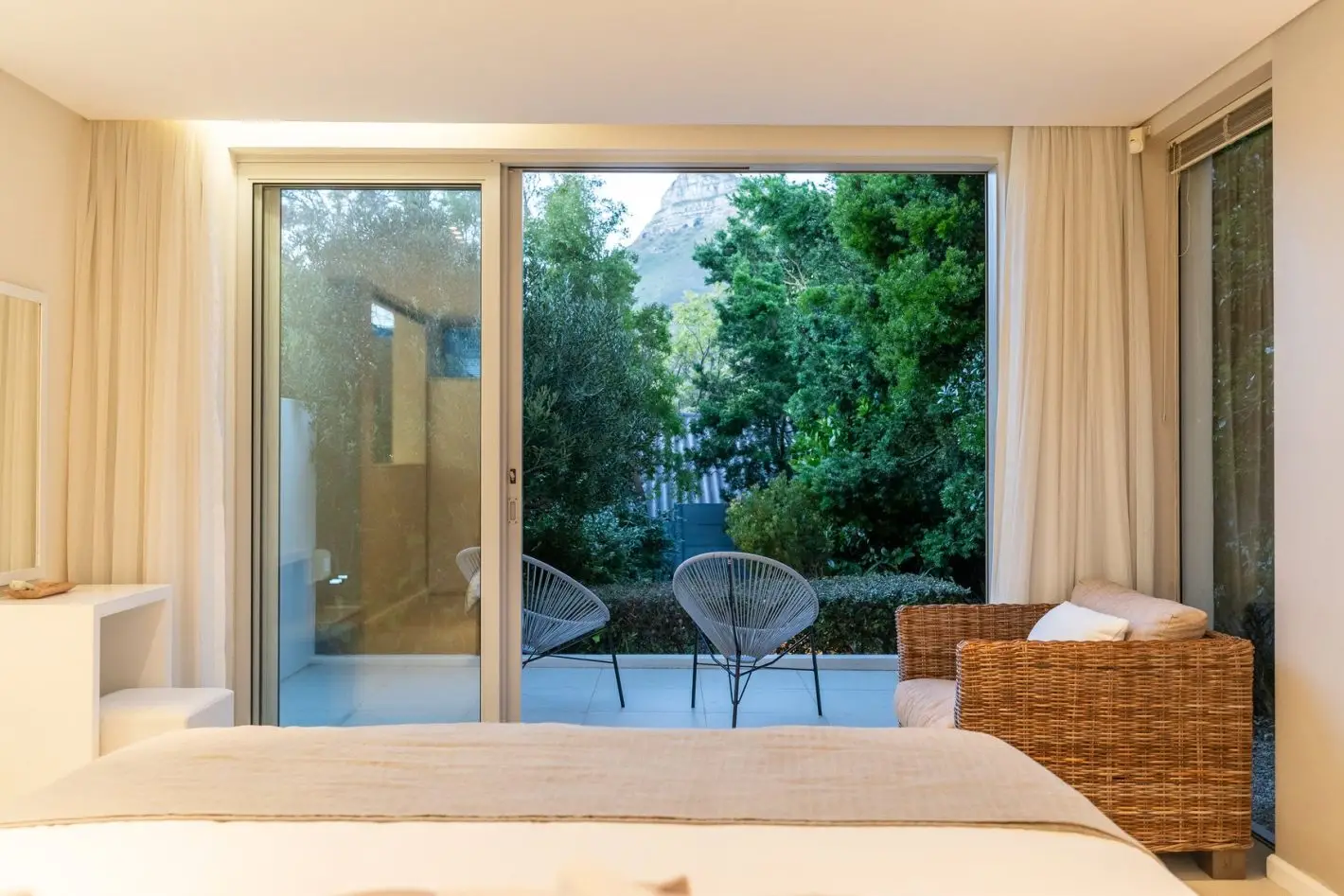 property_[object Object]_34