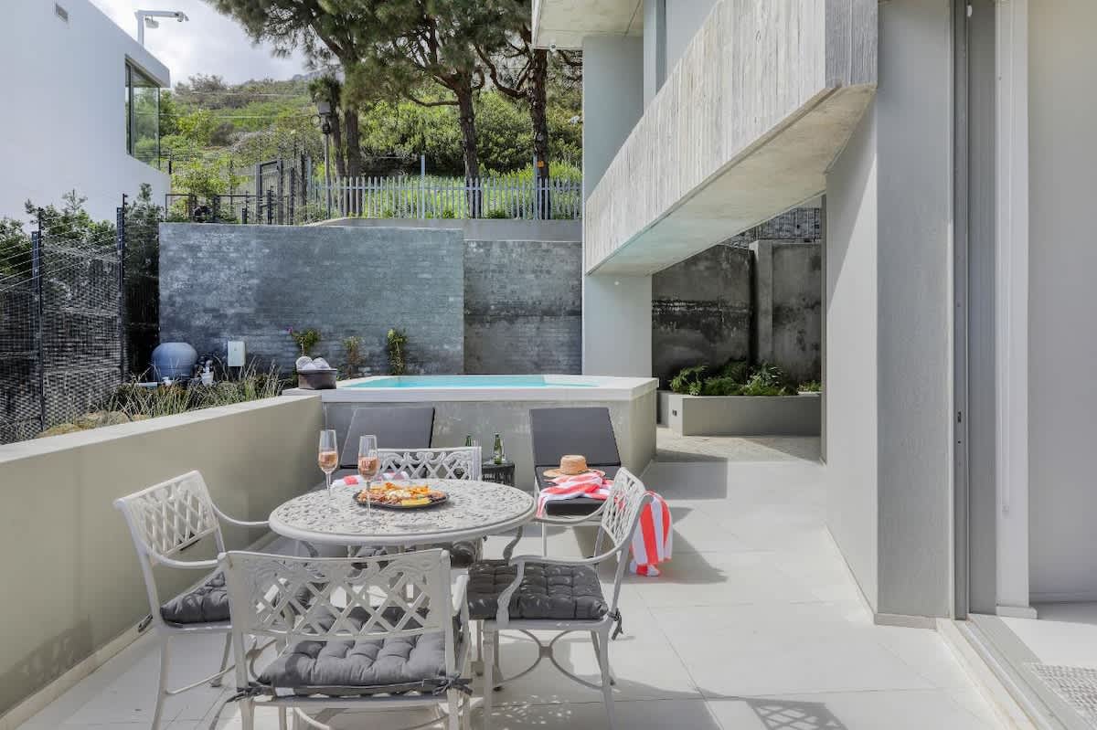 property_[object Object]_6