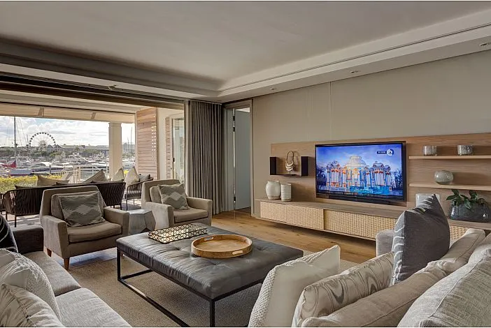 property_[object Object]_10