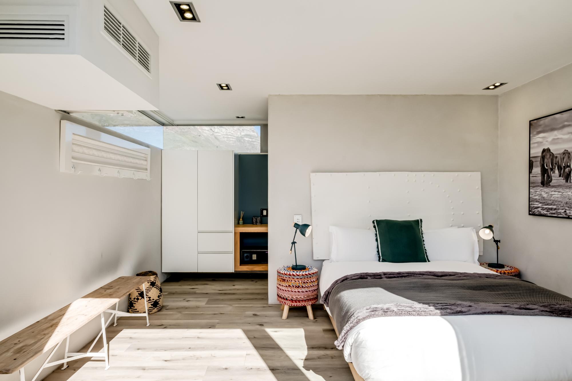 property_[object Object]_32