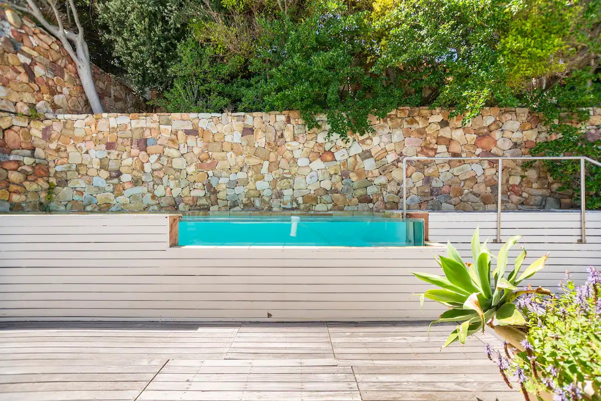 property_[object Object]_16