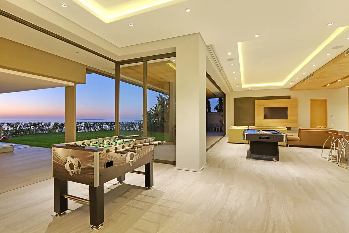 property_[object Object]_9