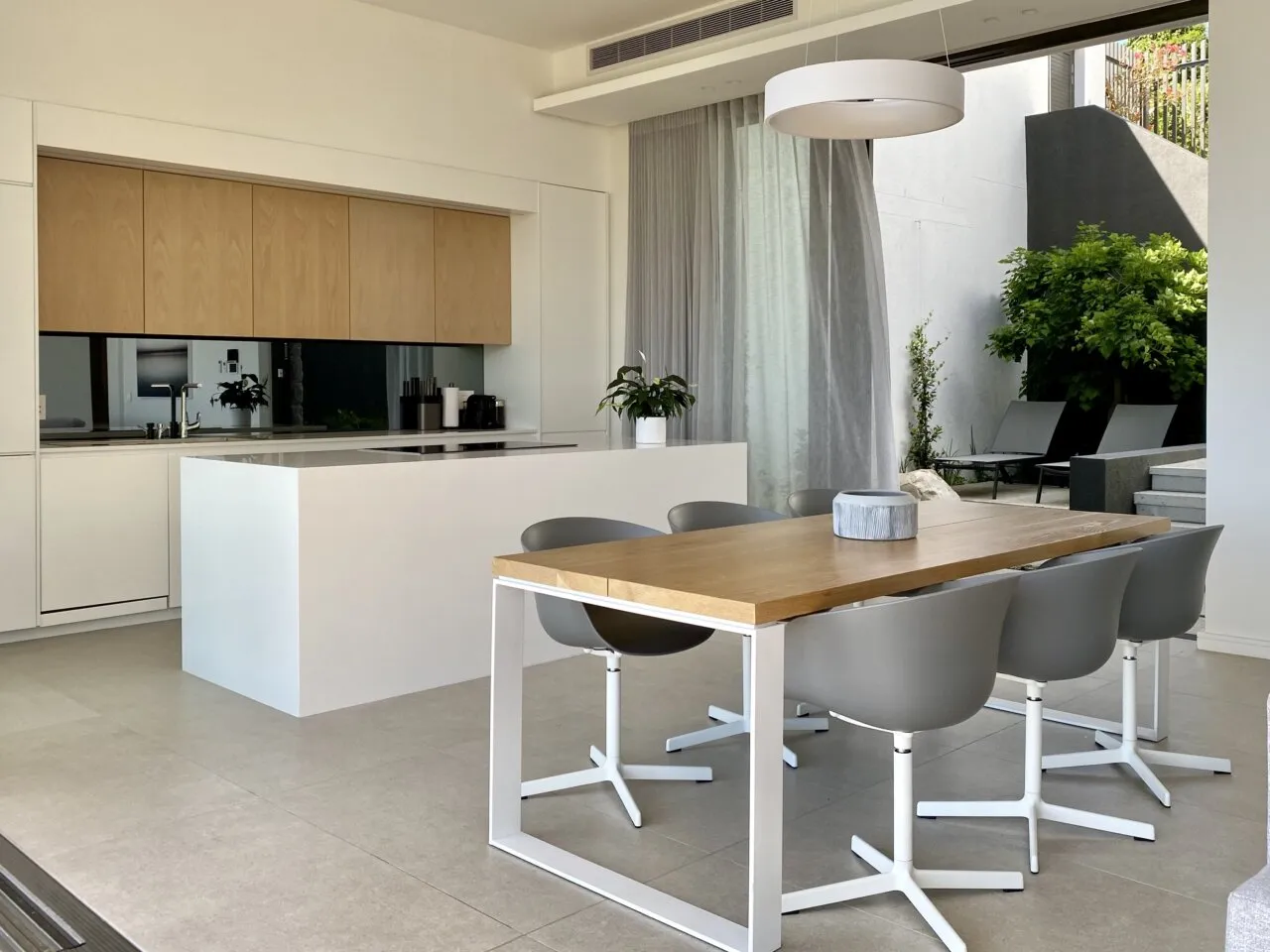 property_[object Object]_8