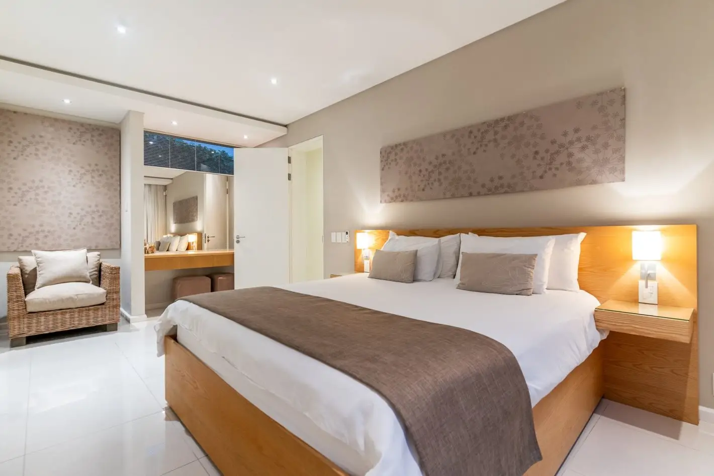 property_[object Object]_12