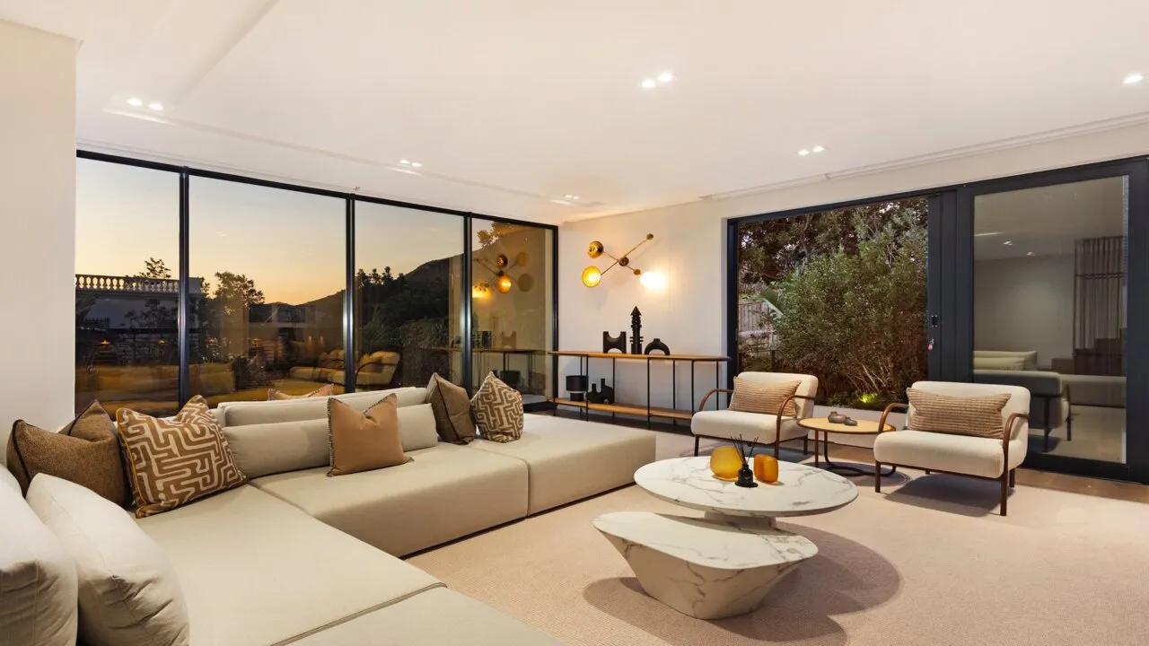 property_[object Object]_12